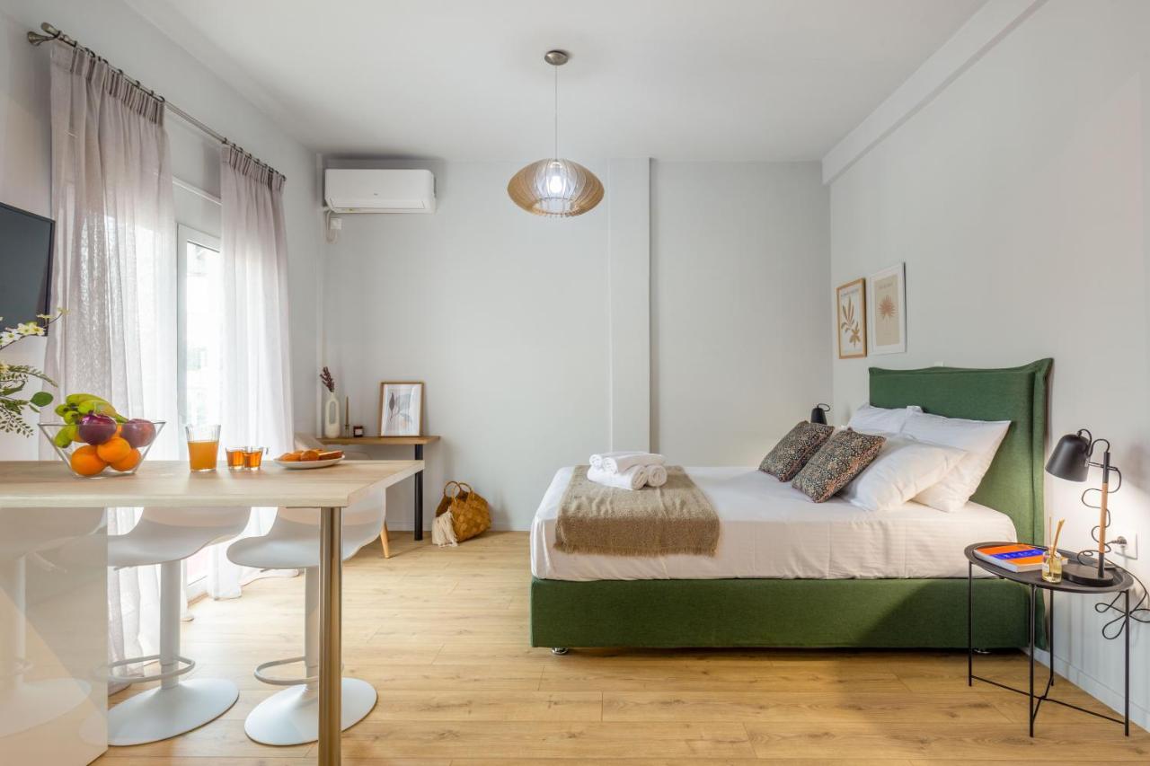 Holodek Apartments: Kallithea Atene Esterno foto